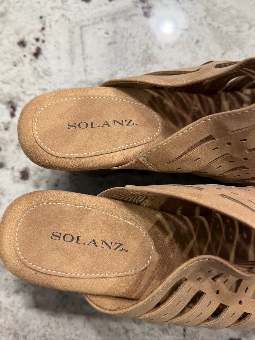 Solanz Slide Sandals in Tan Comfortable Women’s Slip-On Size 10M